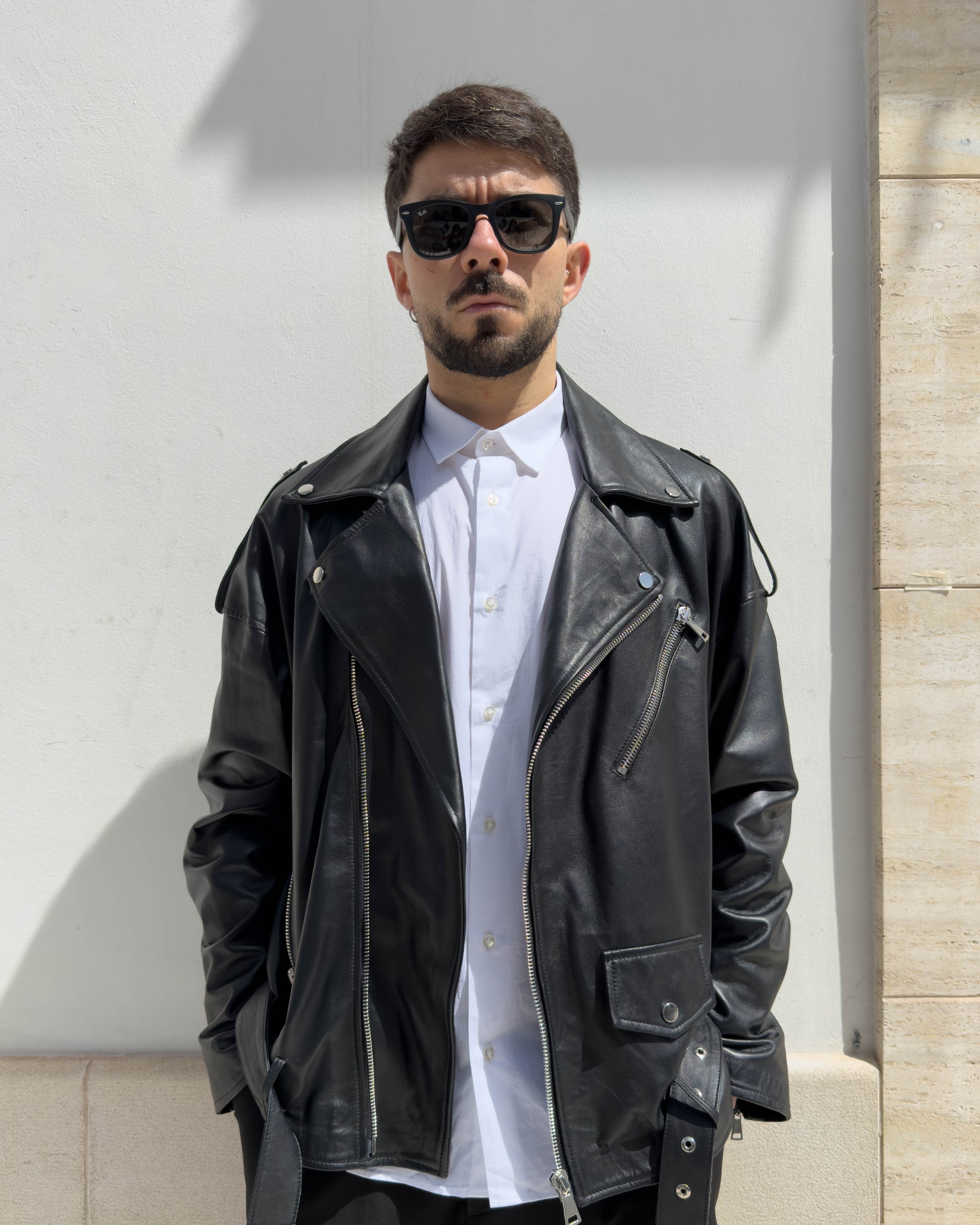 Chiodo Brixton in pelle vegetale vestibilità over NERO