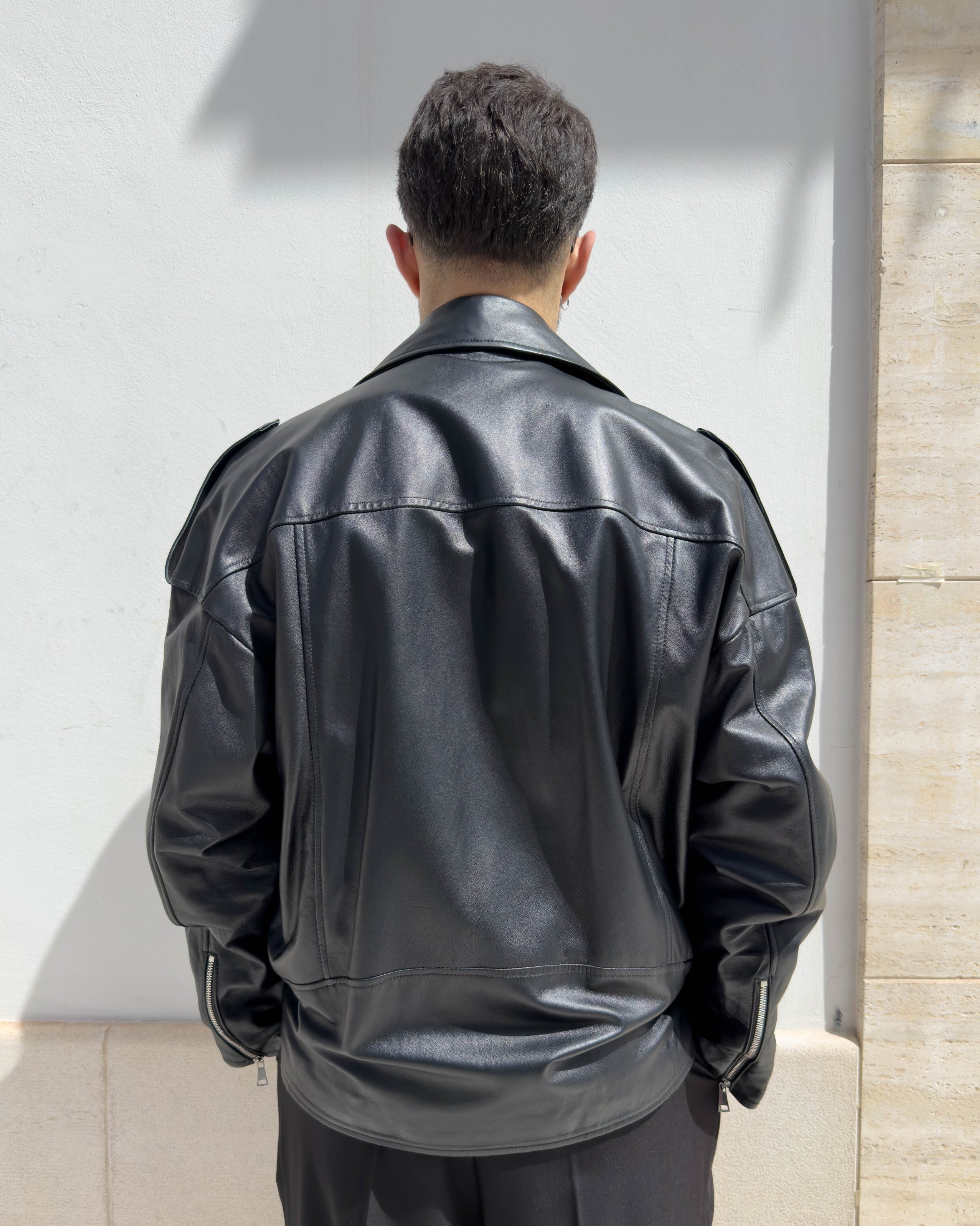 Chiodo Brixton in pelle vegetale vestibilità over NERO