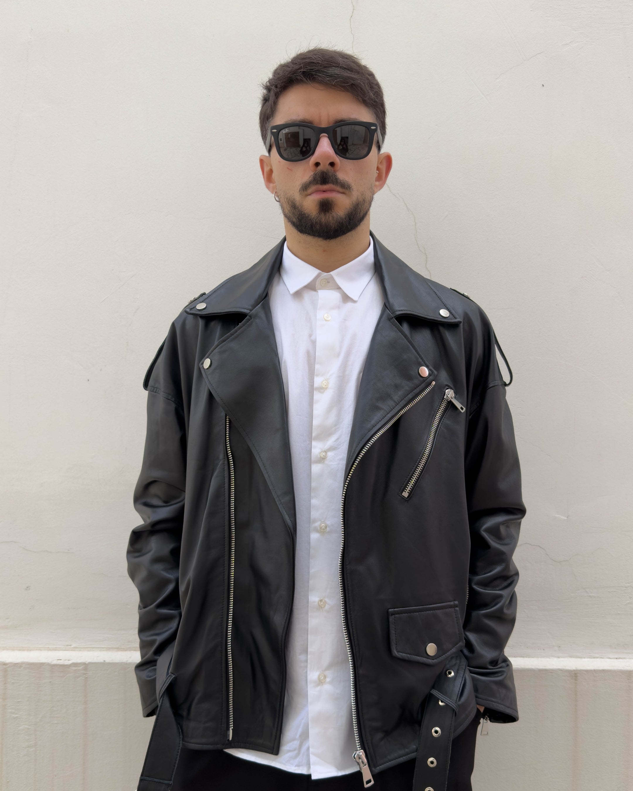 Chiodo Brixton in pelle vegetale vestibilità over NERO