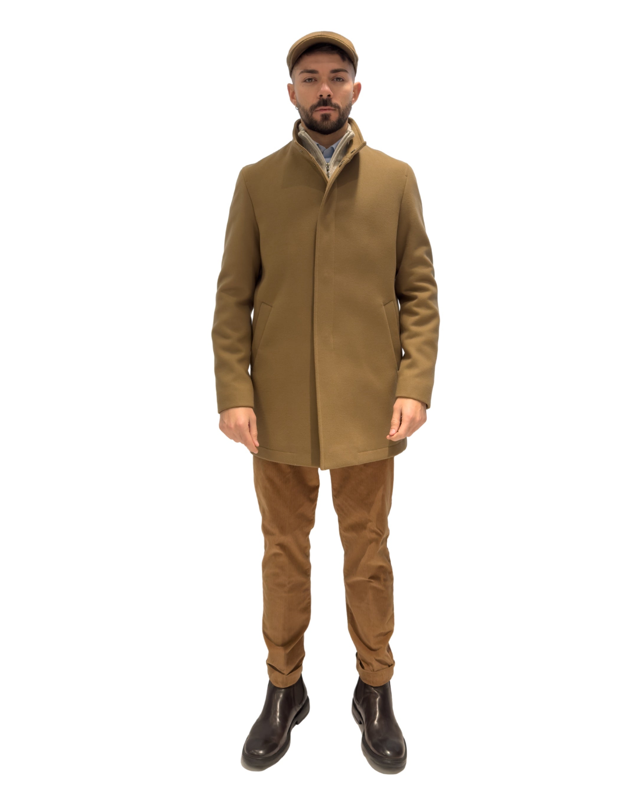 Modello Stand Collar Essential