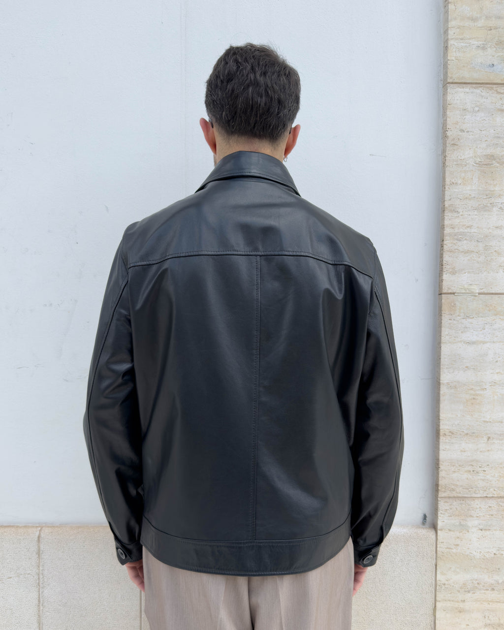 Giubbino Chelsea in pelle vegetale con zip vestibilità regular NERO