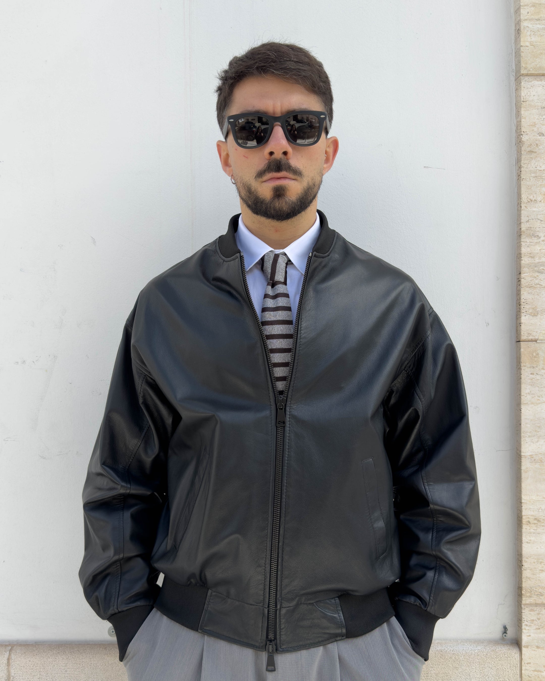 Bomber Kensington in pelle vegetale, vestibilità over NERO